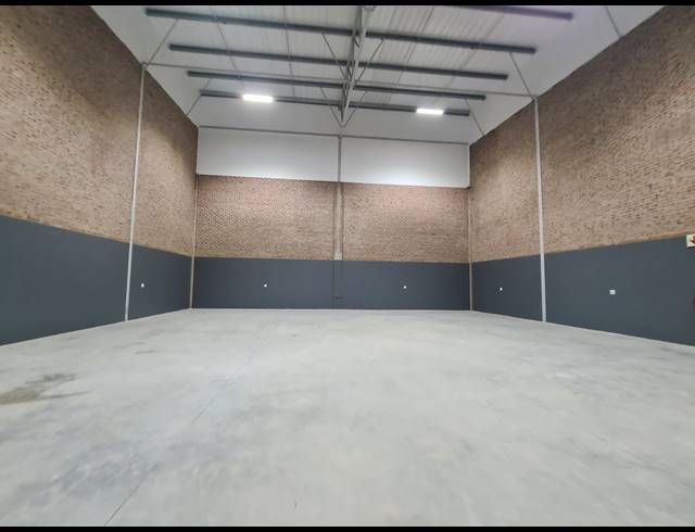 519.90M² WAREHOUSE TO LET IN SAMRAND BUSINESS PARK